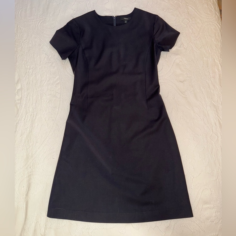 Theory Jatinn Continuous Black Wool Mini Dress - Size 00
